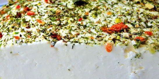 Домашний сычужный сыр