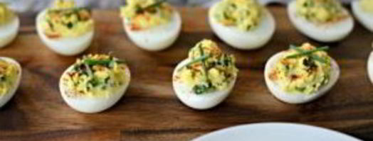 фаршированные вареные яйца. Шаг 7