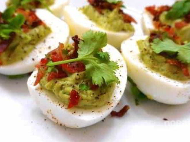 Рецепт фаршированных яиц с гуакамоле