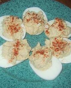 Фаршированные яйца с лососем и домашним майонезом