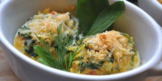 Фаршированные яйца с начинкой из шпината