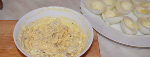 фаршированные яйца. Шаг 5