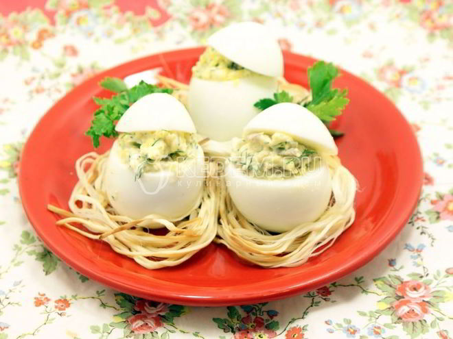 Рецепт яиц фаршированных гнездышки