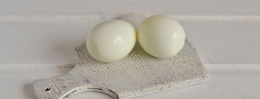 яйца, фаршированные крабовым салатом. Шаг 4