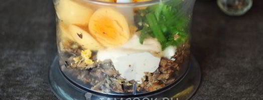 яйца, фаршированные шпротами. Шаг 7