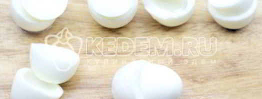 яйца фаршированные сыром. Шаг 4