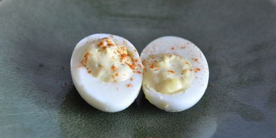 Яйца куриные фаршированные