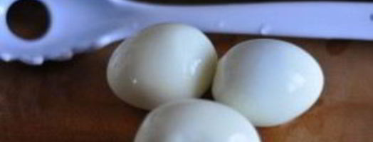 яйца куриные фаршированные. Шаг 4