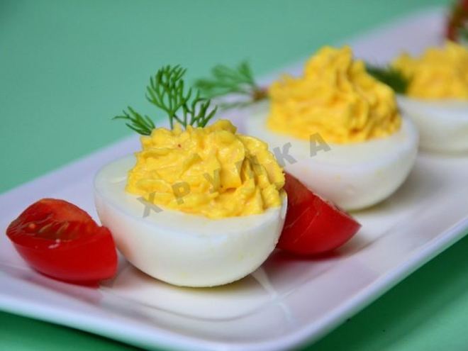 Рецепт закуски яйца фаршированные зеленью с твердым сыром