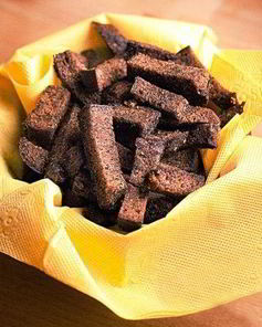 Чесночные гренки в духовке к пиву