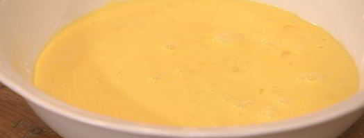 французские гренки с прошутто и салатом из руколы. Шаг 3