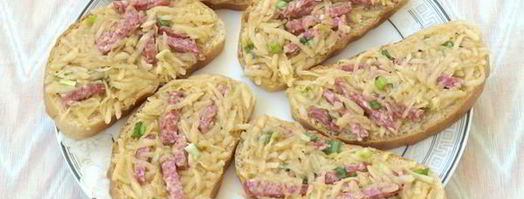 гренки с колбасой и картофелем. Шаг 4