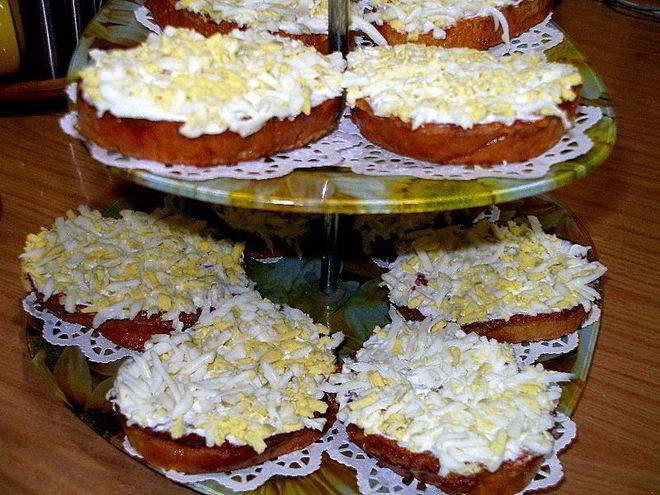 Рецепт гренков в яйце и с яйцом