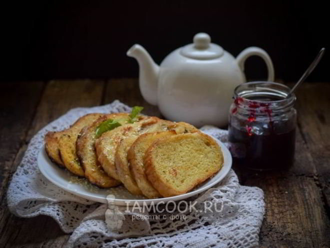 Рецепт сладких гренков из батона с молоком и яйцом
