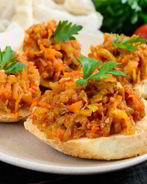 Быстрая икра из кабачков на сковороде