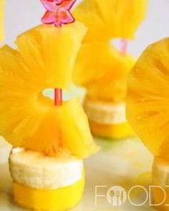 Фруктовые канапе с ананасами