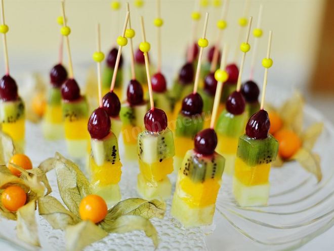 Рецепт канапе из фруктов