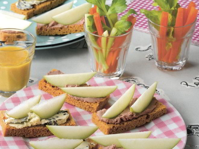 Рецепт канапе с голубым сыром