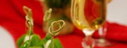 канапе с моцареллой к шампанскому. Шаг 5