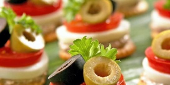 Канапе с паштетом