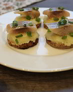 Канапе с сельдью