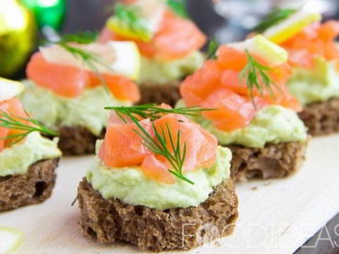 Рецепт канапе с семгой