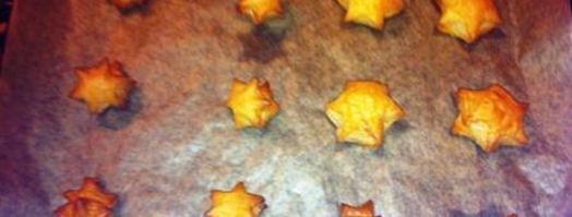 канапе звезды с лососем. Шаг 3