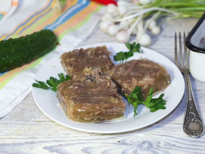Рецепт холодца из свиных ножек и говядины