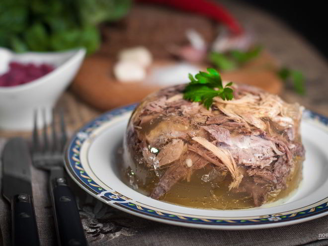 Рецепт хрустального холодца из домашнего петуха