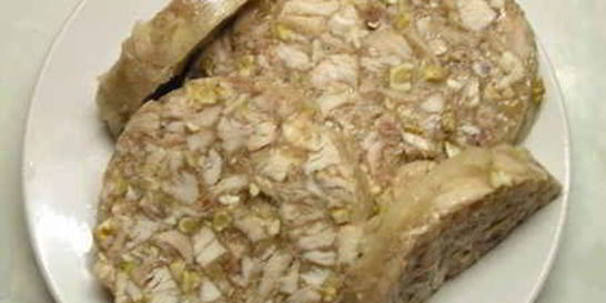 Куриный холодец в бутылке