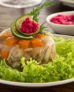 Праздничный холодец из свинины