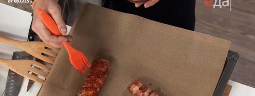 хот-дог с беконом и луком фри. Шаг 4