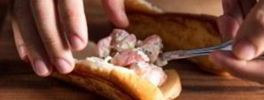 хот-дог с креветками. Шаг 4