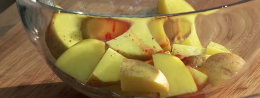 хот-дог с сердцем индейки, овощами и брынзой. Шаг 3