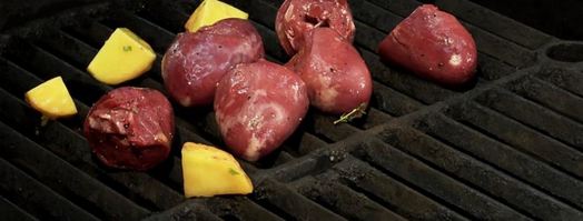 хот-дог с сердцем индейки, овощами и брынзой. Шаг 5