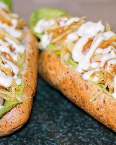 Хот-доги с картофельной соломкой