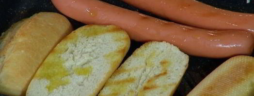 хот-доги с зелеными овощами и горчичным майонезом. Шаг 4