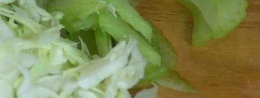 хот-доги с зелеными овощами и горчичным майонезом. Шаг 6