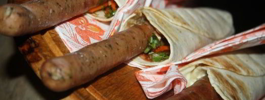 хот-доги в пите с тирольскими колбасками на мангале. Шаг 8