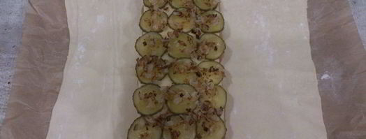 плетеный хот-дог. Шаг 8