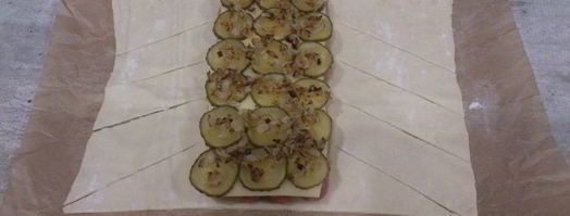 плетеный хот-дог. Шаг 9