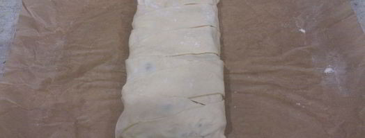 плетеный хот-дог. Шаг 10