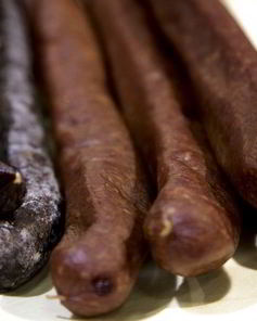 Колбаса под седлом