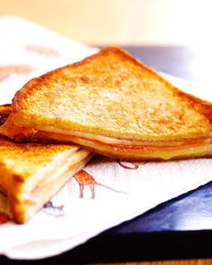 Копченый колбасный сыр