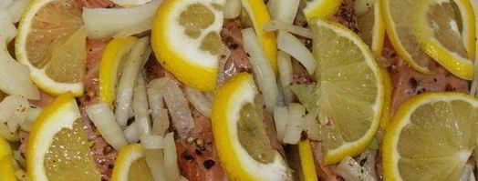 маринованная семга с лимонным соком, кориандром и перцем. Шаг 7