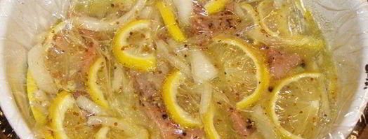 маринованная семга с лимонным соком, кориандром и перцем. Шаг 9