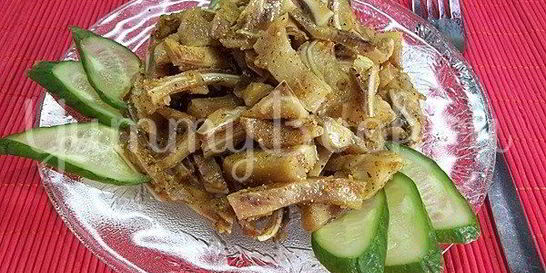 Маринованные свиные ушки