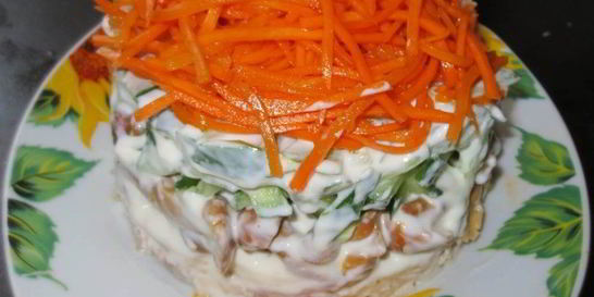 Корейская морковь с курицей