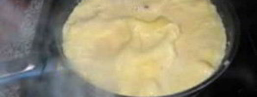 омлет с икрой. Шаг 5