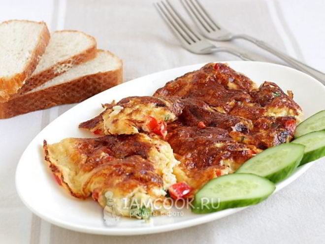 Рецепт омлета с помидорами, сыром и зеленью